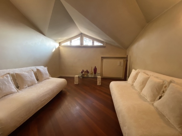 PITTOLO – Villa indipendente