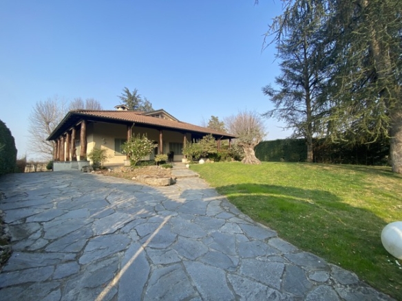 PITTOLO – Villa indipendente