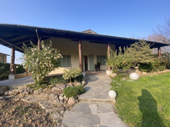PITTOLO – Villa indipendente
