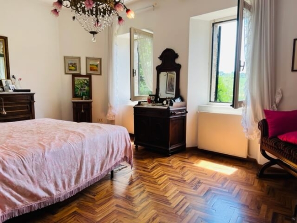 Castell’Arquato • Casa in sasso con giardino e terrazzo panoramico