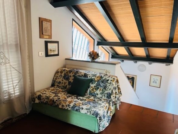 Castell’Arquato • Casa in sasso con giardino e terrazzo panoramico