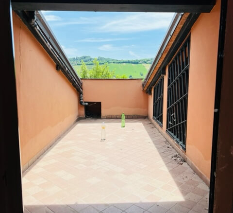 Castell’Arquato • Casa in sasso con giardino e terrazzo panoramico