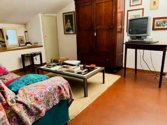 Castell’Arquato • Casa in sasso con giardino e terrazzo panoramico