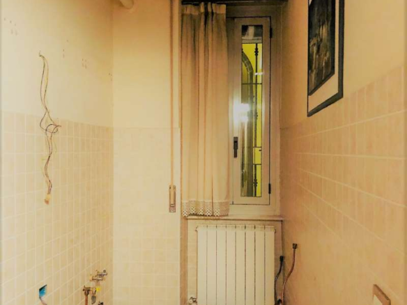 Appartamento affrescato in casa del 500