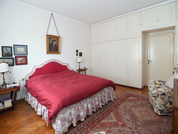 B.RA GENOVA – elegante app.to al piano alto
