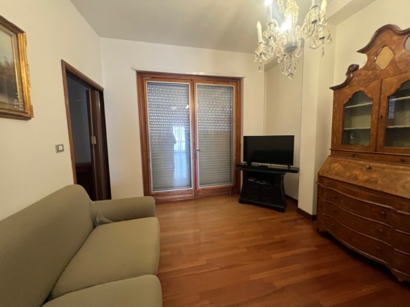 App.to con terrazzo e vista panoramica