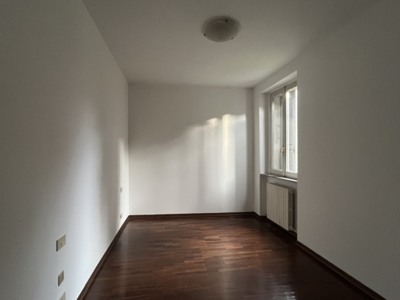 App.to al piano nobile con affacci sui giardini • Via San Siro