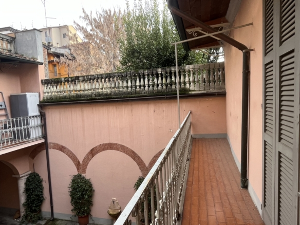App.to al piano nobile con affacci sui giardini • Via San Siro