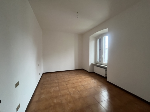 App.to 80 mq ristrutturato • ultimo piano • zona Duemila