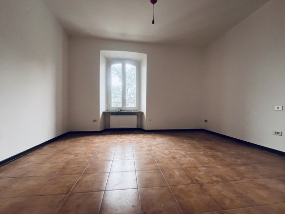 App.to 80 mq ristrutturato • ultimo piano • zona Duemila