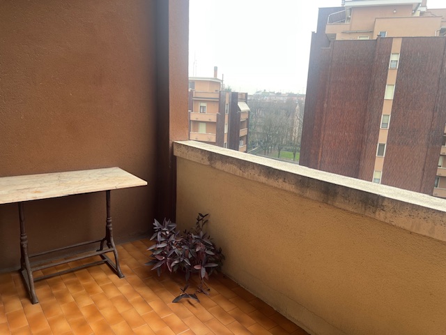 App.to con terrazzi e due box • Pubb. Passeggio