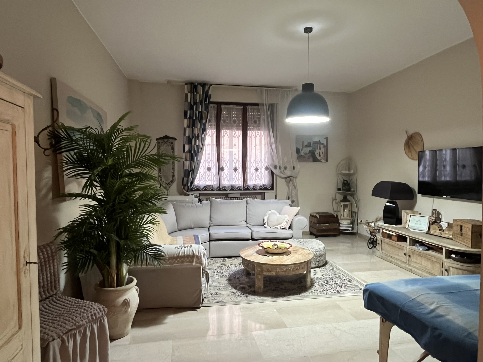 App. ristrutturato con cucina abitabile