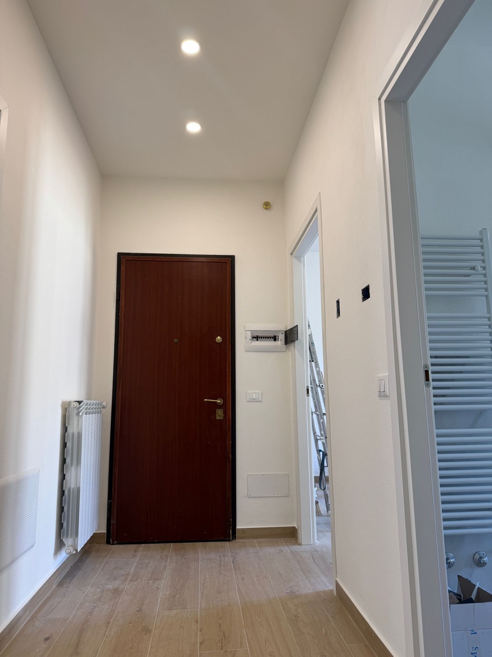 App.to ristrutturato con grande terrazzo