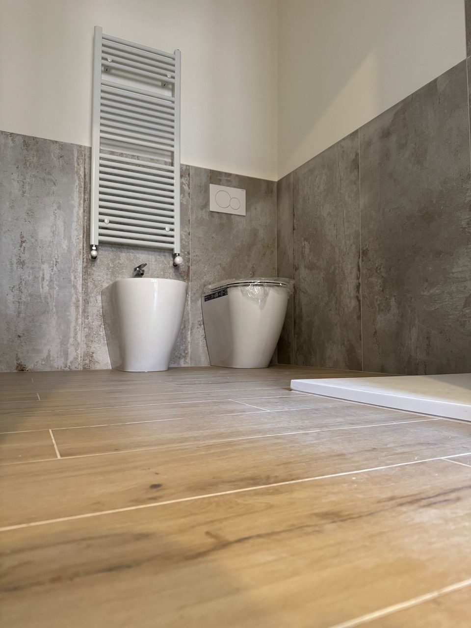 App.to ristrutturato con grande terrazzo