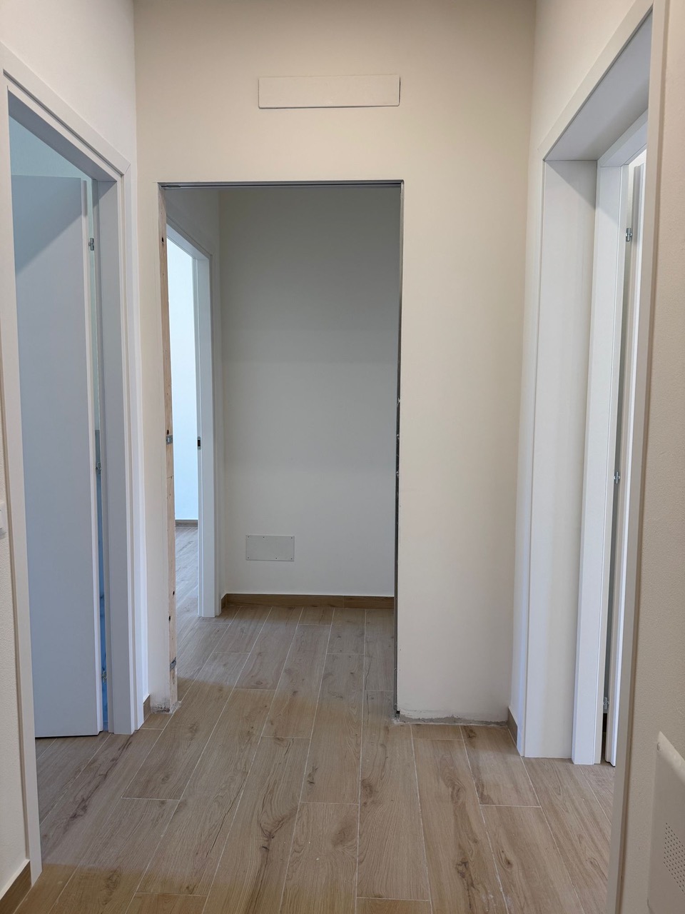 App.to ristrutturato con grande terrazzo