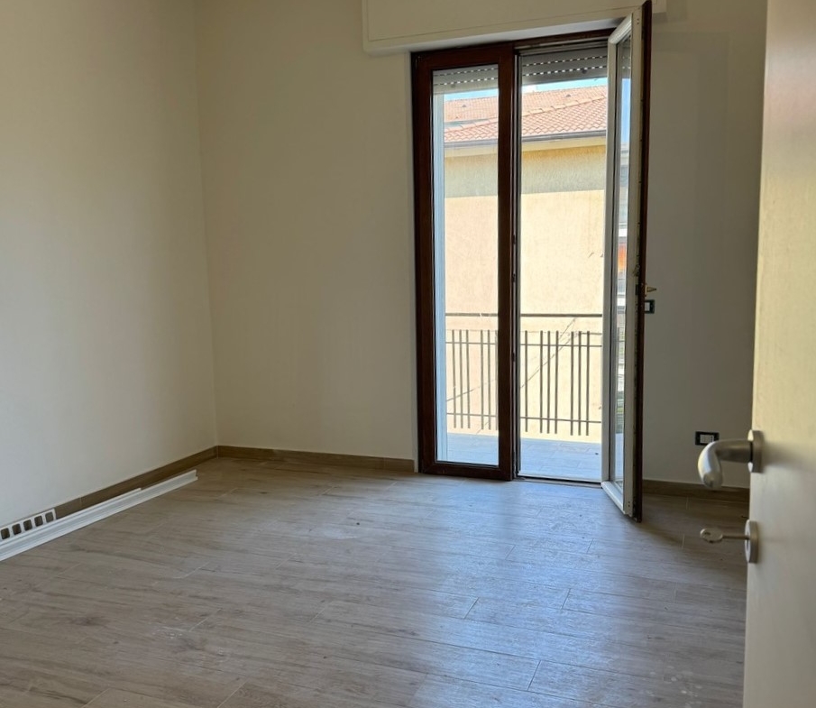 App.to ristrutturato con grande terrazzo
