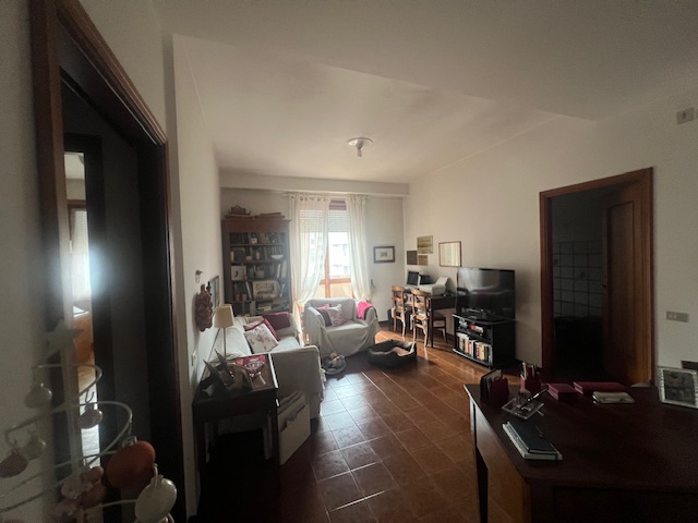 Pubb. Passeggio • App.to 195 mq con terrazzi e due box