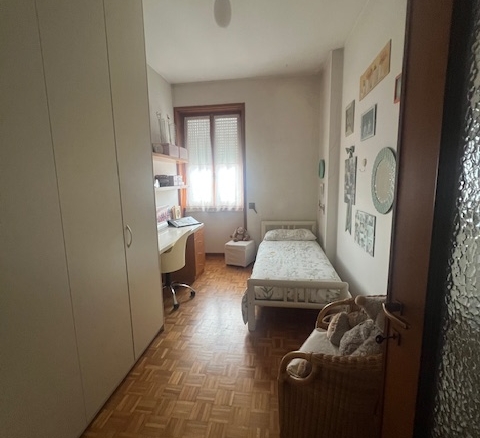Pubb. Passeggio • App.to 195 mq con terrazzi e due box
