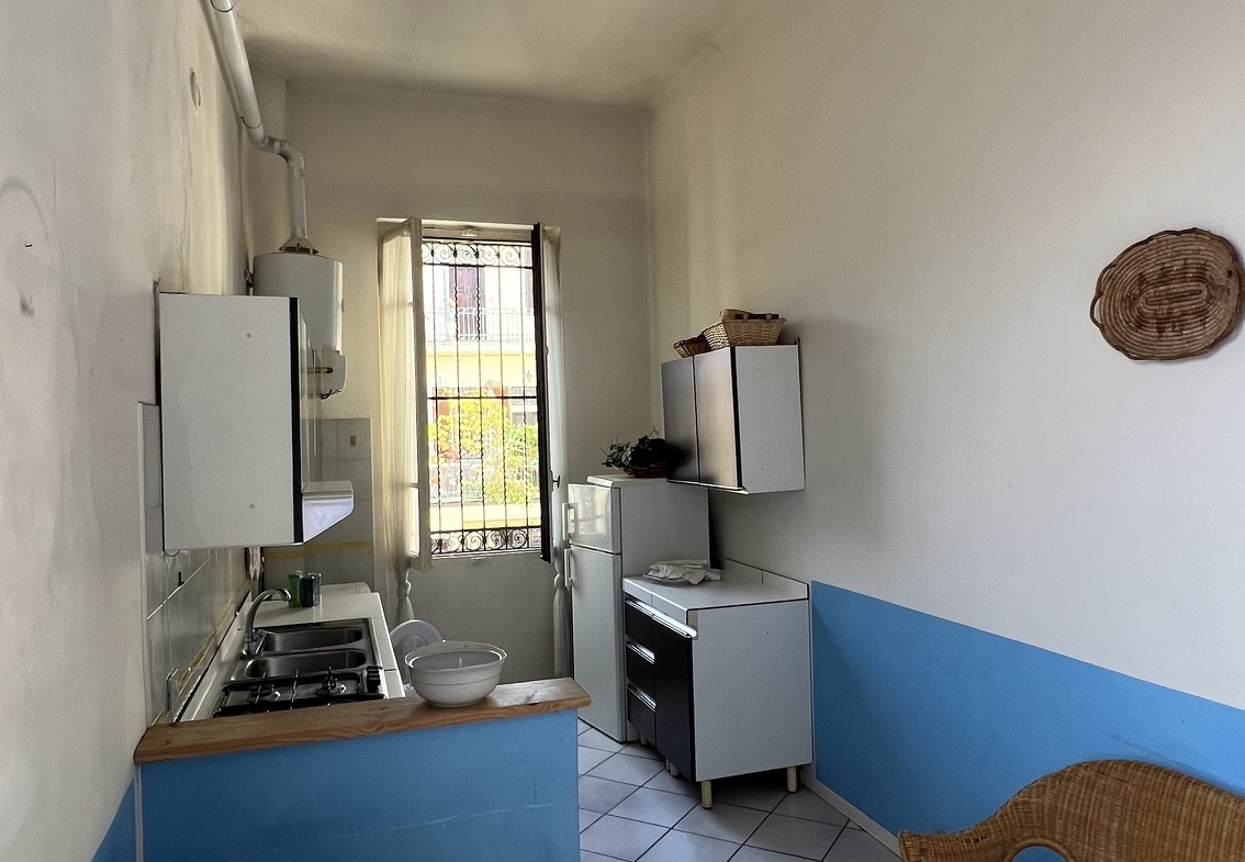 Via Cavour • App.to 90 mq con balcone