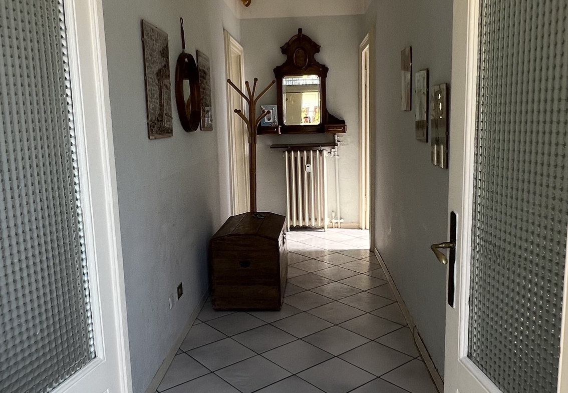 Via Cavour • App.to 90 mq con balcone