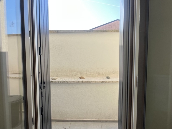 Corso V. Emanuele • App.to 85 mq con due balconi