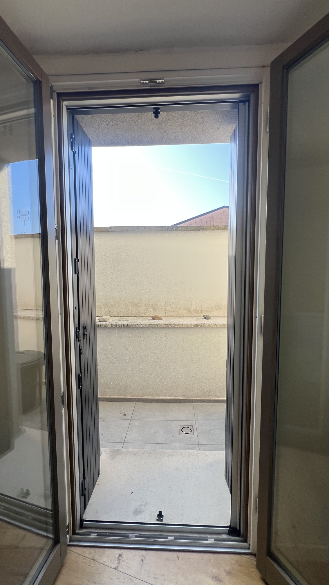 Corso V. Emanuele • App.to 85 mq con due balconi