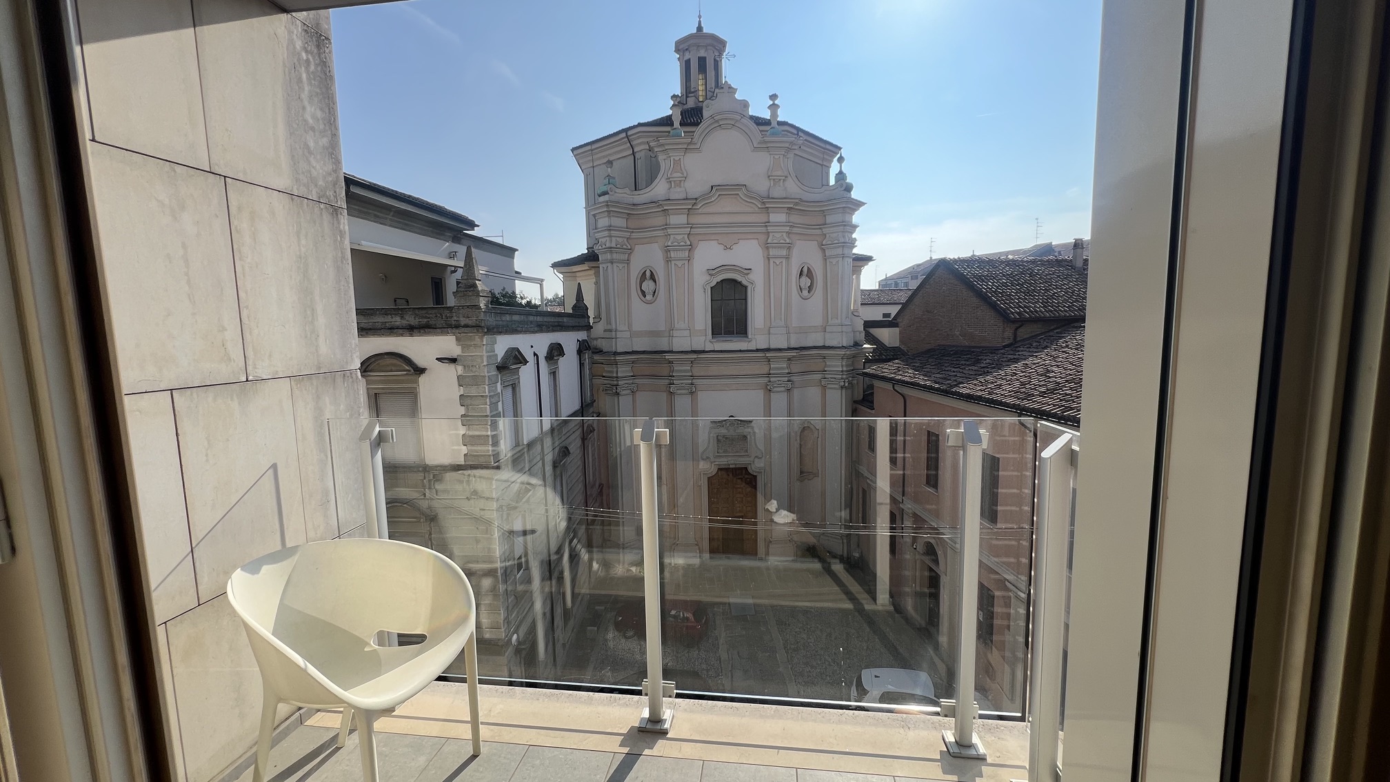 Corso V. Emanuele • App.to 85 mq con due balconi