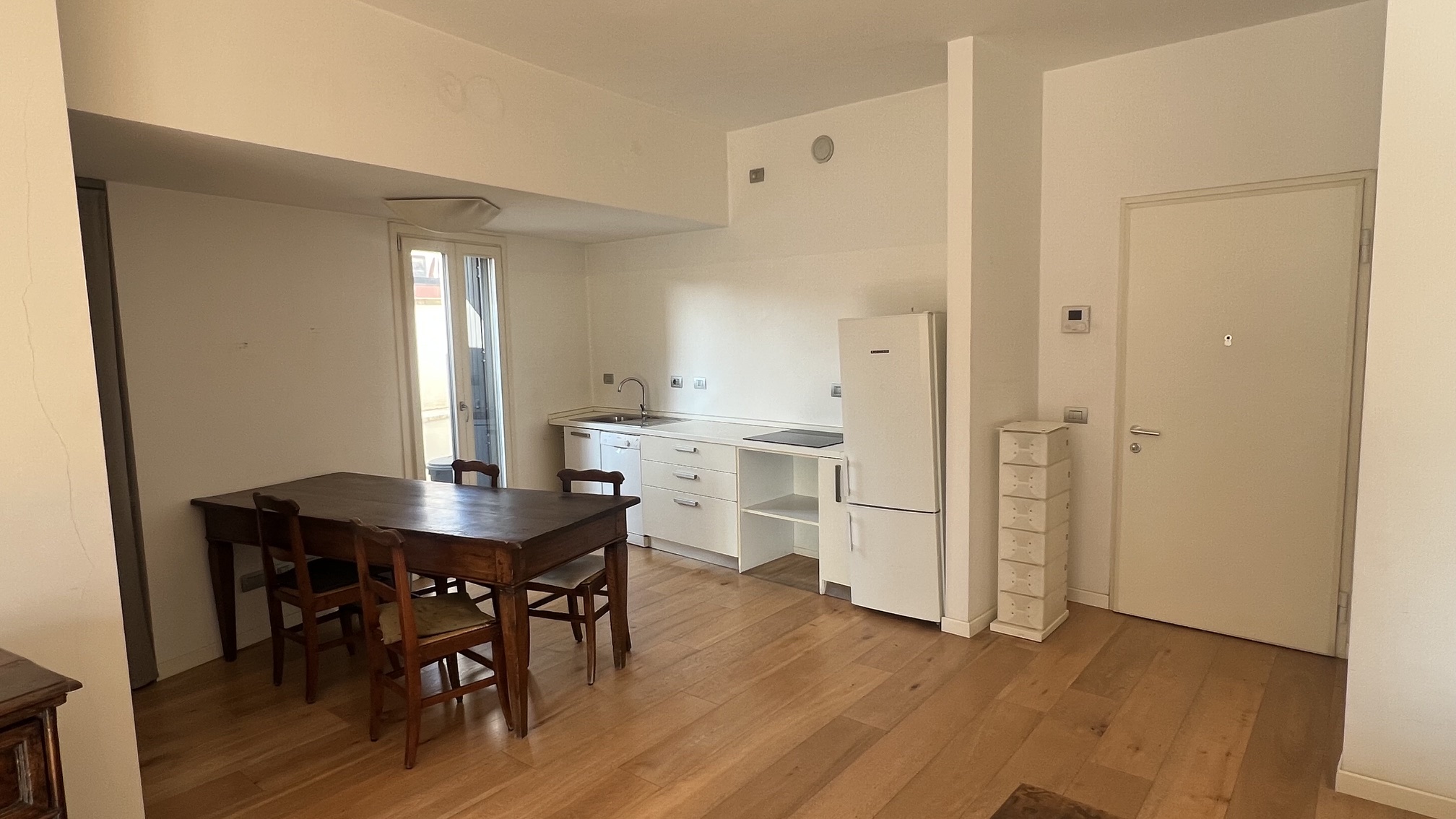 Corso V. Emanuele • App.to 85 mq con due balconi